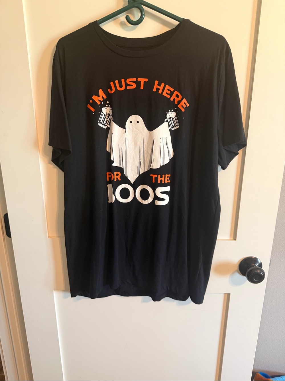 Women's Black Halloween Graphic Tee - 'I'm Just Here for the Boos'